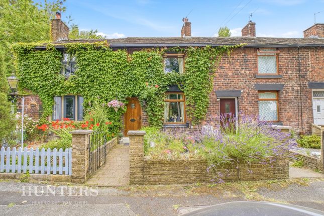2-bed house on 276, Roundthorn Road, Oldham, £160,000