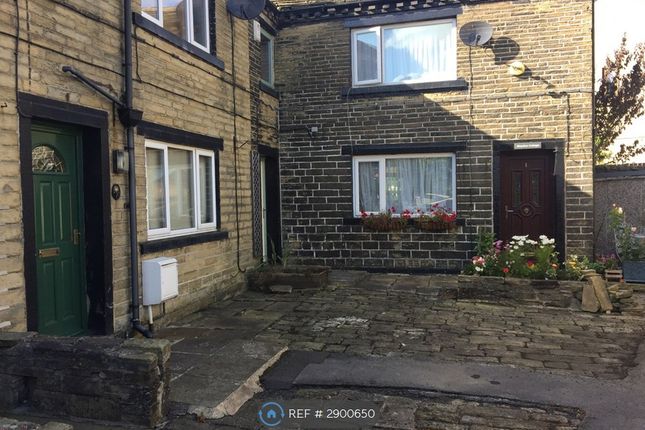 Foster Square, Denholme, Bradford photo 2