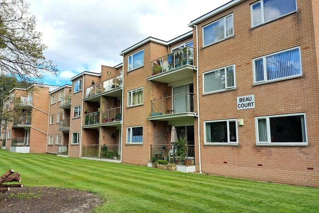 Thumbnail Flat for sale in Spencer Road, New Milton