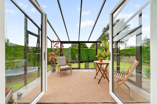 1 Seton Place, Kirkcaldy photo 4