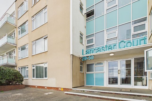 36 Lancaster Court Kingsway, Hove photo 2