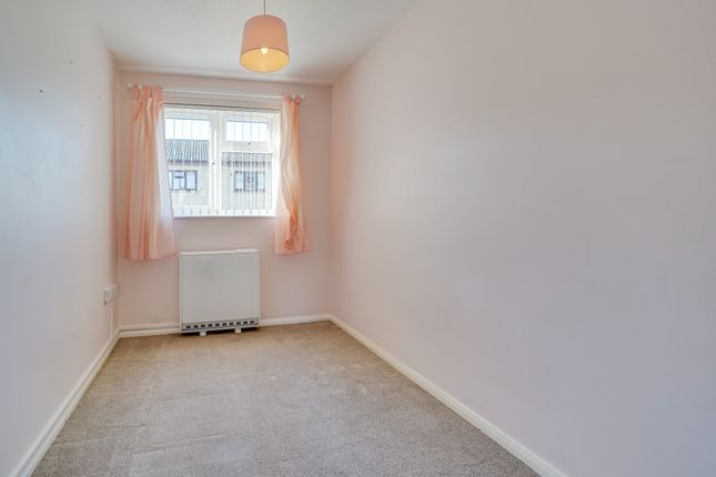 Flat to rent in Orchard Road, Sawston, Cambridge