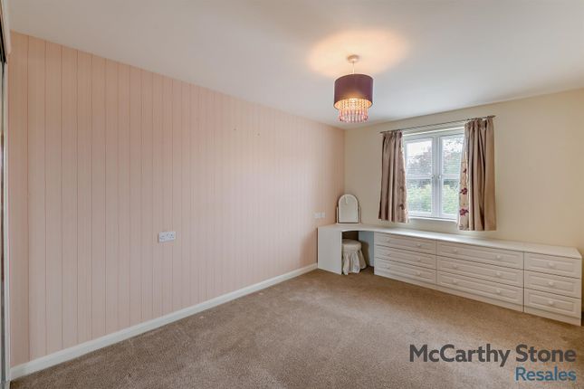 32 Hollis Court, Castle Howard Road, Malton photo 4