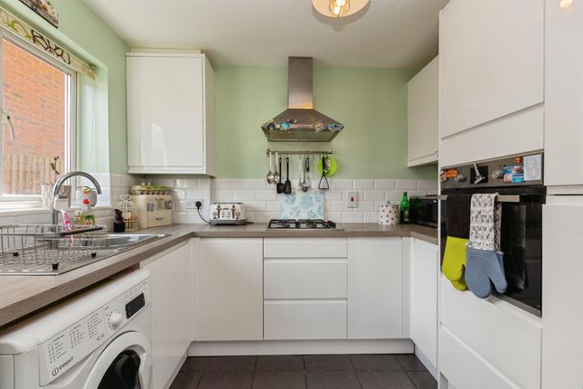 Flat 1, Phoenix House, Michaels Mews, Aylesbury photo 4