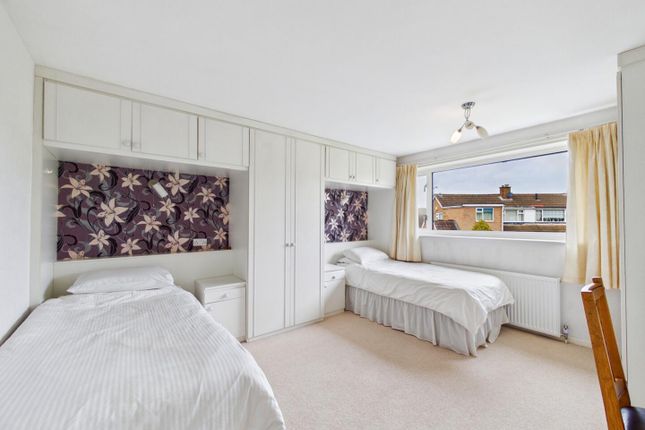 12, Fair View, Pontefract photo 5