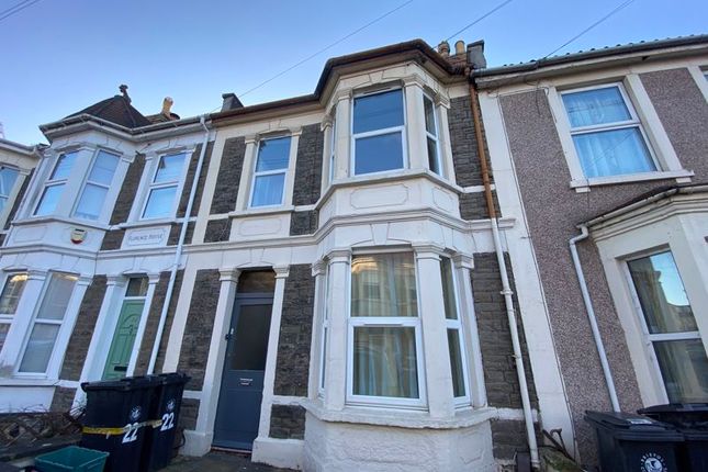 Flat to rent in Byron Street, Redfield, Bristol