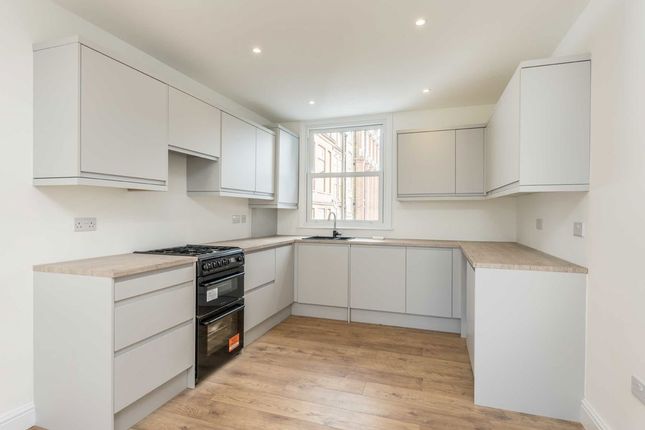 First Floor Flat, 9, Pellant Road, London photo 3