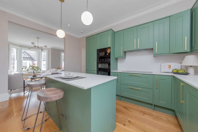 Flat for sale in Sellons Avenue, London