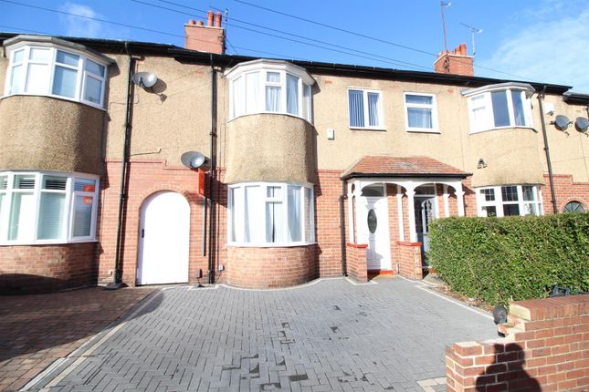 Thumbnail Terraced house to rent in Holly Avenue, Whitley Bay