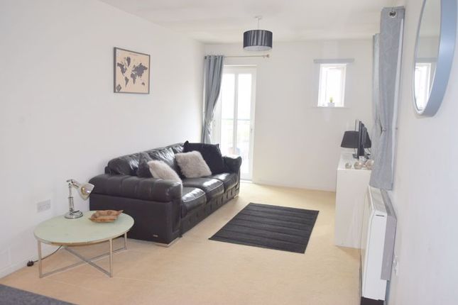 Flat to rent in Saddlery Way, Chester