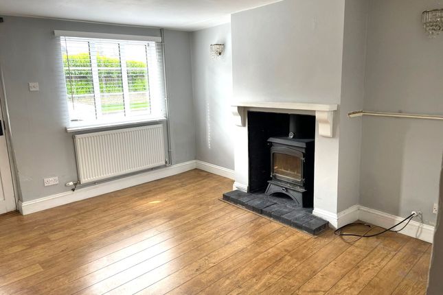 End terrace house to rent in High Street, Mickleton