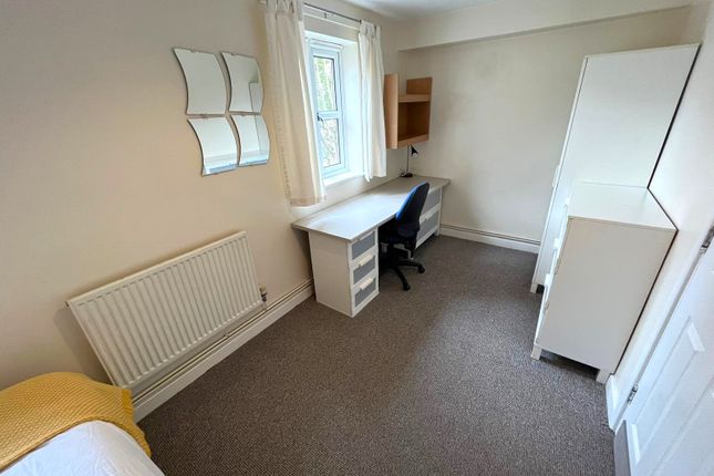 Terraced house to rent in Denison Court, Nottingham
