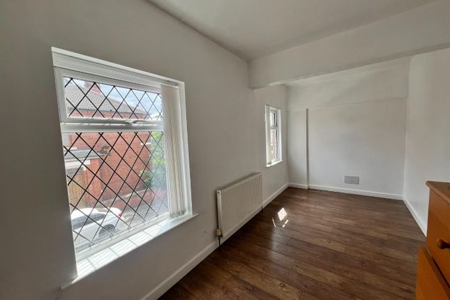 55, Pontefract Road, Castleford photo 5
