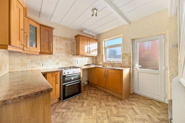5, Nethermoor Road, Chesterfield photo 2