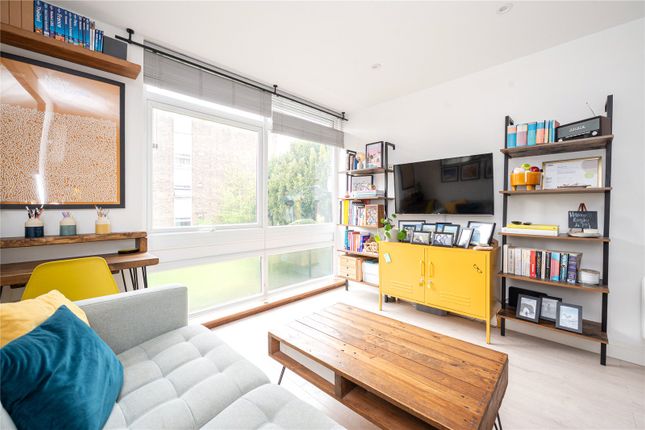 Flat 9 Cheval Court,, 335 Upper Richmond Road, London photo 3