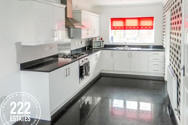 113, Rylands Drive, Warrington photo 2