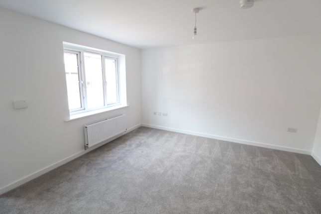 75 Ashes Lane, Walsall photo 3