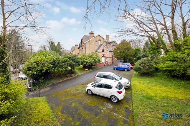 Flat for sale in Alexandra Drive, Aigburth