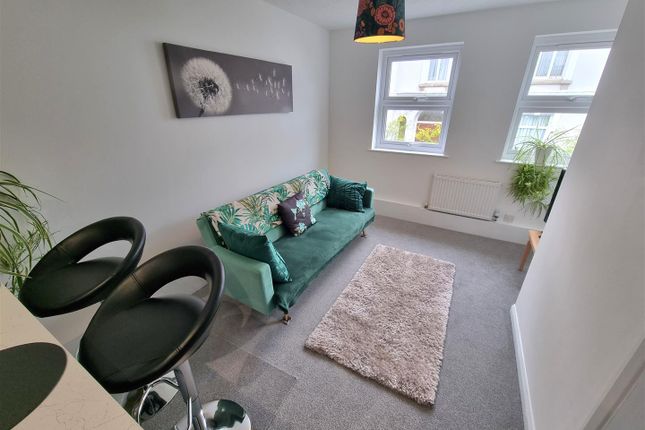 4 Exeter Court, Exeter Street, Launceston photo 4