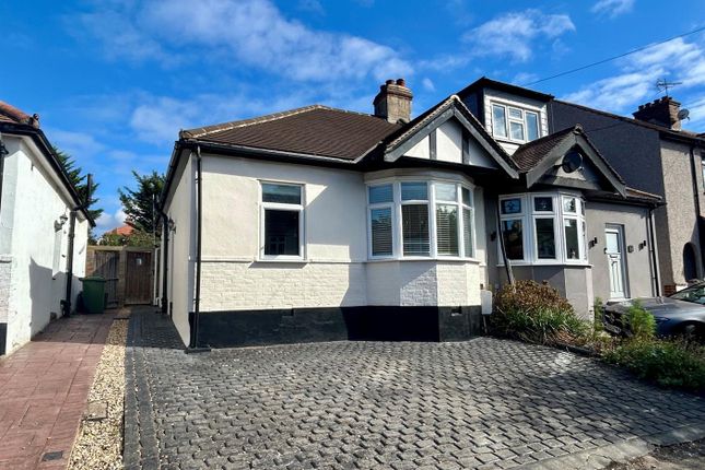 2-bed house on 23, Brooklands Gardens, Hornchurch, £2,000/mo