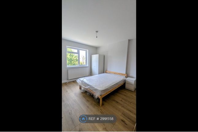 Galpins Road, Thornton Heath photo 2