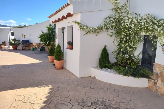 Country house for sale in La Alqueria, Galera, Granada, Andalusia, Spain