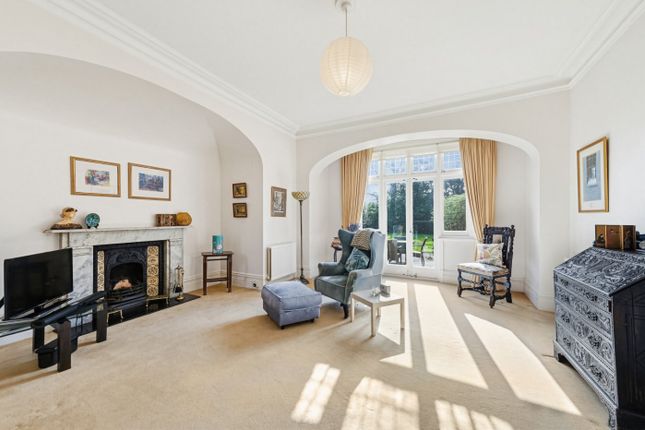 27, Scotts Avenue, Shortlands photo 2