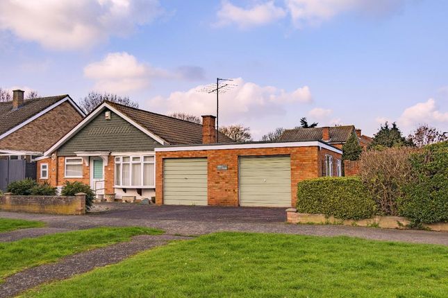 Thumbnail Detached bungalow for sale in Chiltern Avenue, Bedford, Beds