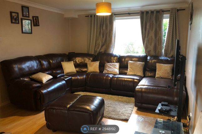 Hamilton Crescent, Brentwood photo 4
