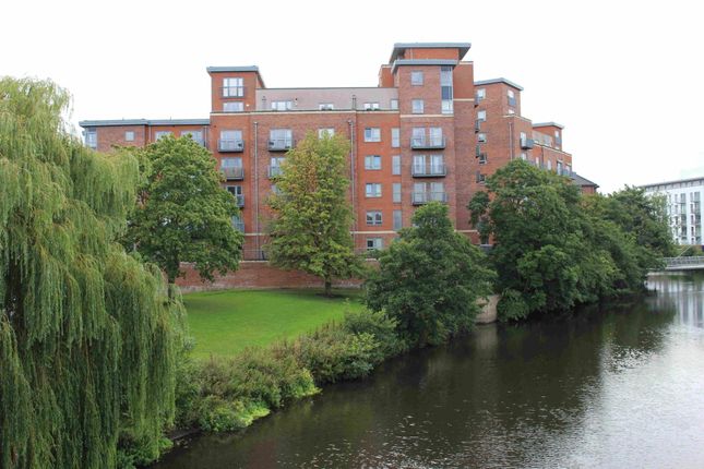 2 bed flat to rent in Stuart Street, Derby, Derbyshire