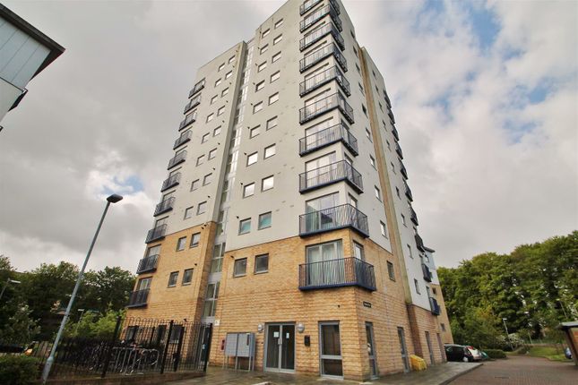 Thumbnail Flat for sale in Pemberley Place, Priestley Road, Basingstoke, Hampshire