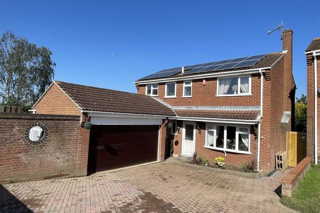 Thumbnail Property for sale in Fishbane Close, Ipswich