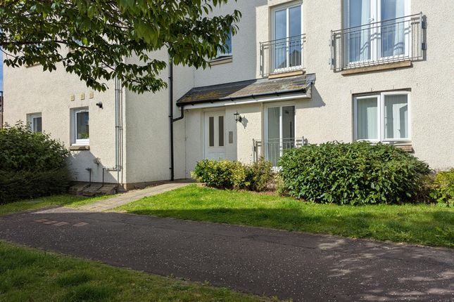 Flat F, 16 Saw Mill Court, Bonnyrigg, EH19 3GR, Bonnyrigg photo 2