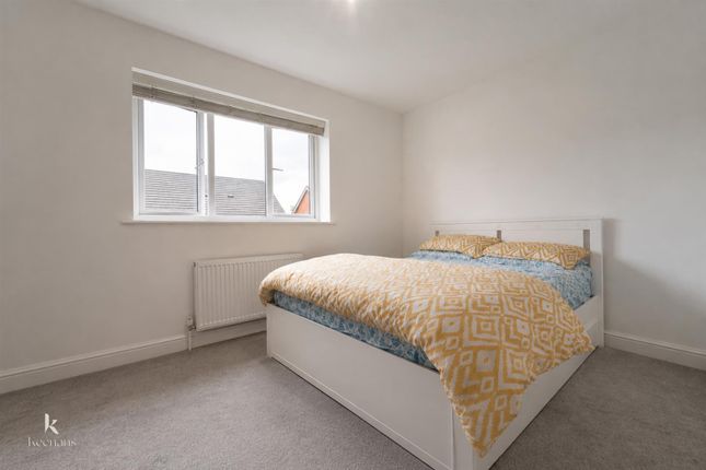 2G, Kennedy Road, Salford photo 4
