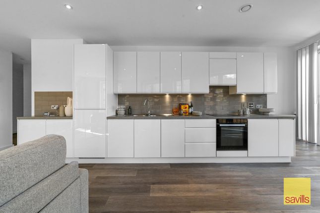 Flat 12, 28, Ensign Street, London photo 3