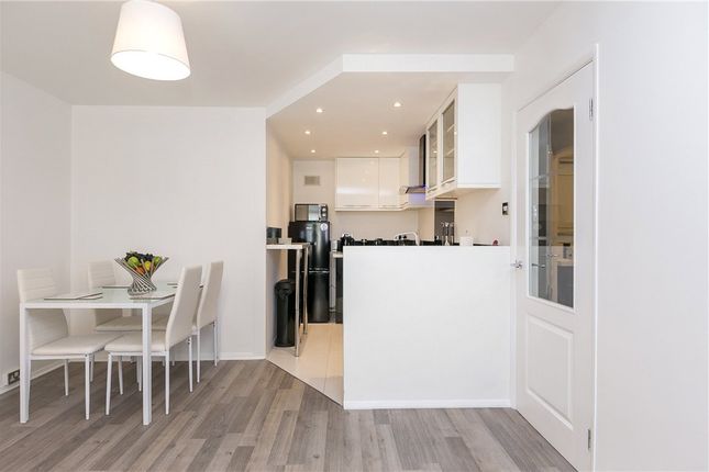 Flat for sale in Renown Close, Croydon