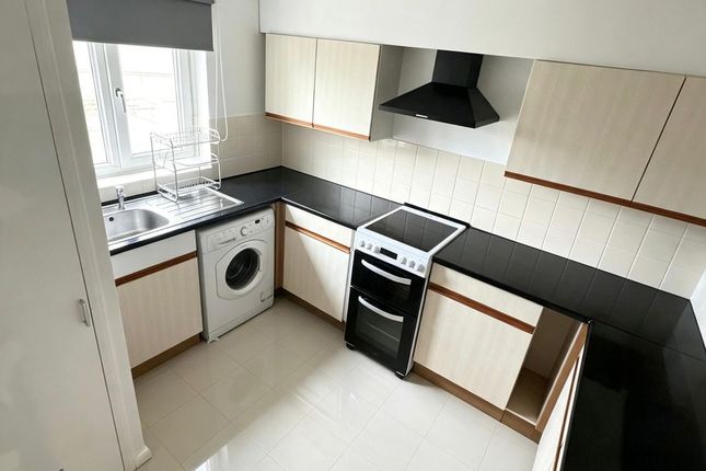 10, Vintners Close, Peterborough photo 3