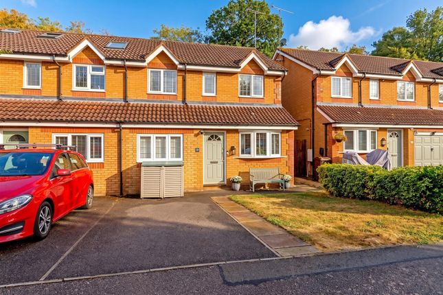 3-bed house on 38, Wynches Farm Drive, St. Albans, £750,000
