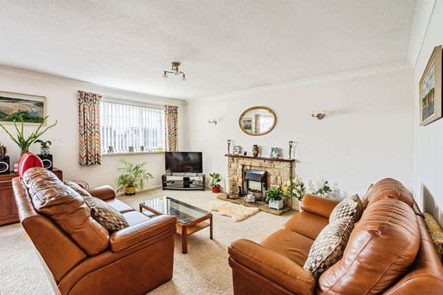 9, The Ridings, Seaford photo 2