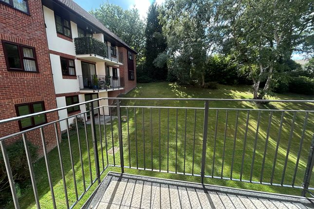 8, Glynde Court, Bexhill-On-Sea photo 2