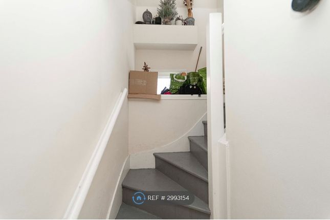 2-bed flat on A North Pole Road, North Kensington, London, £2,427/mo