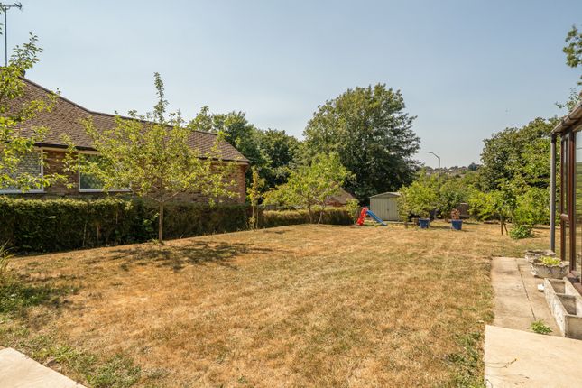 2, Elms Road, Gerrards Cross photo 4