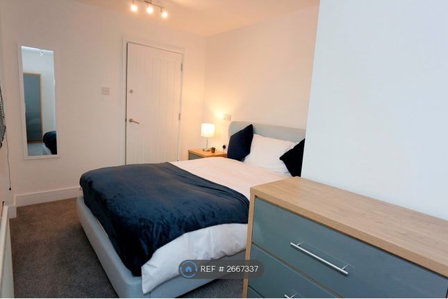 Bedroom - £695Pcm