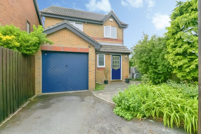 53, Greenacres, Barry photo 4