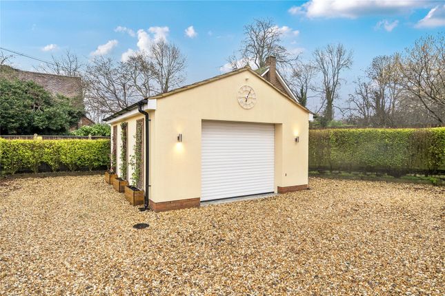 21, Poyle Road, Tongham photo 4