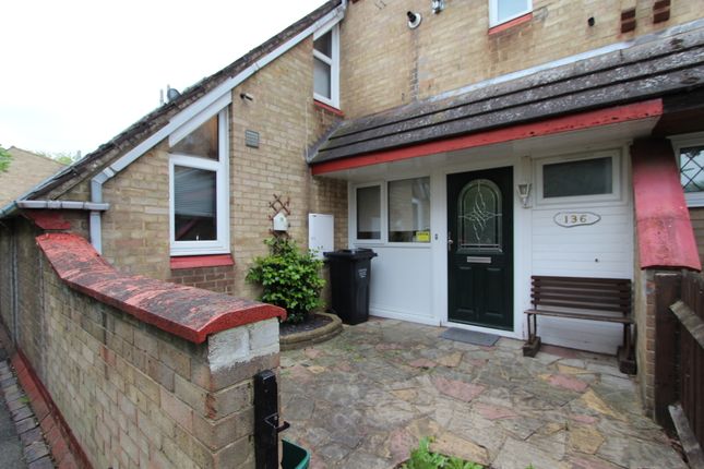 Thumbnail Terraced house to rent in 136, Wickford Place, Baslidon