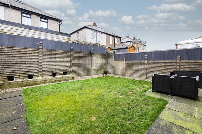 3, Stanley Road, Huddersfield photo 4