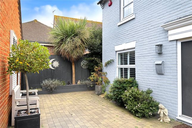 Detached house for sale in Sunnyside Close, Bramley Green, Angmering, West Sussex