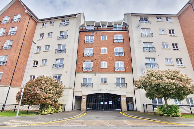 Flat for sale in St. Andrews Street, Northampton