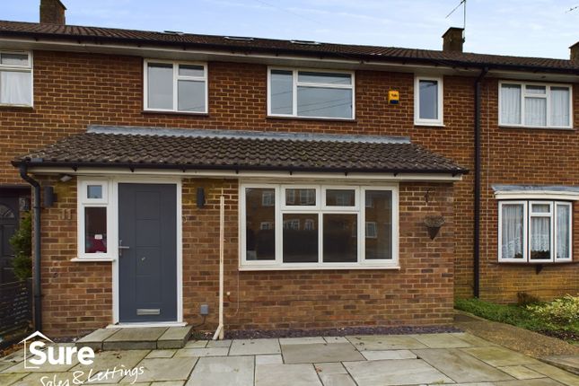 11, Hawthorne Lane, Hemel Hempstead photo 4
